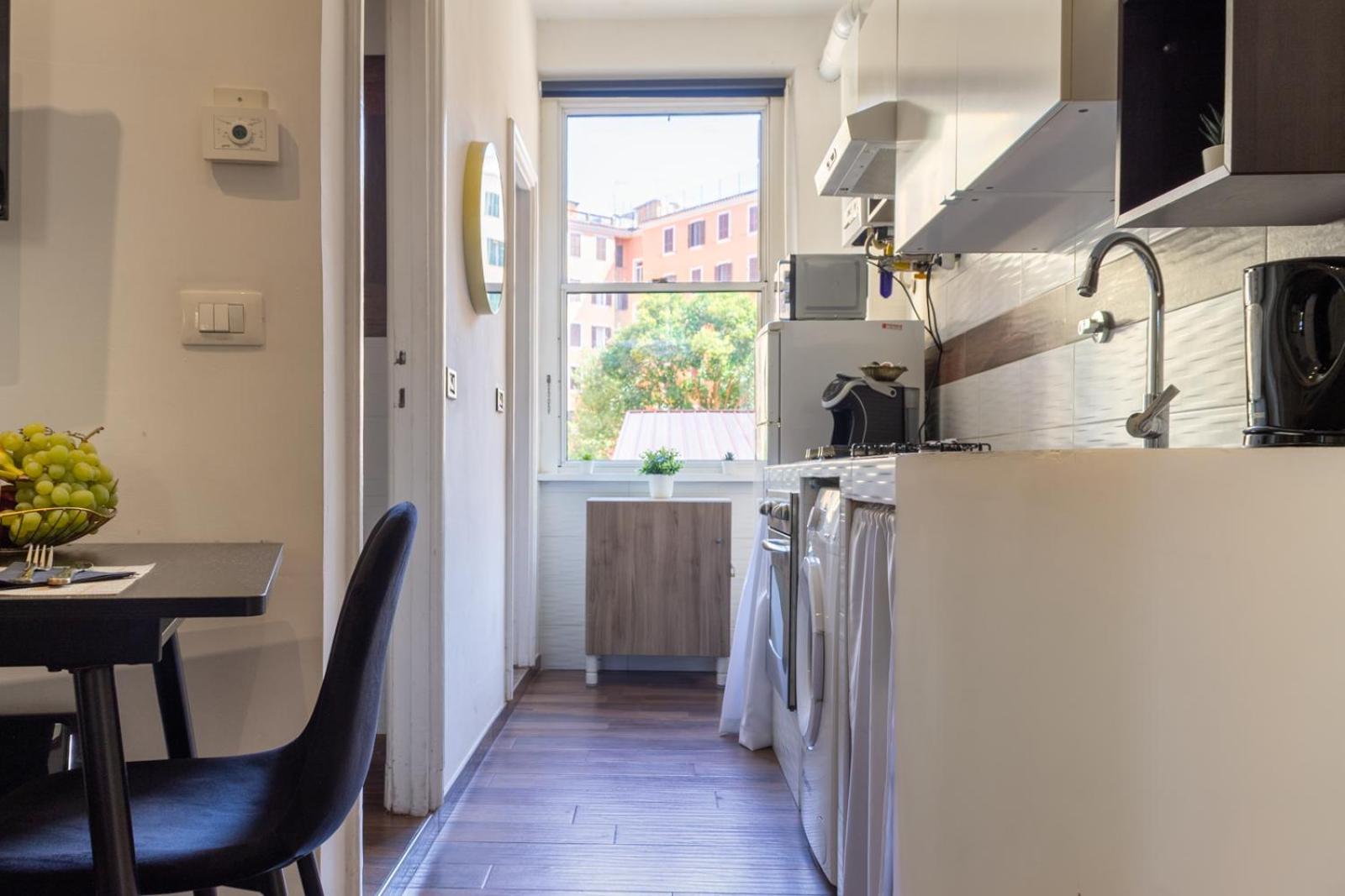 Tp Apartment Luxury San Giovanni Rome Exterior photo